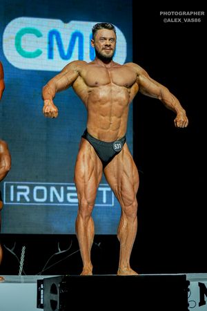 CLASSIC PHYSIQUE +178